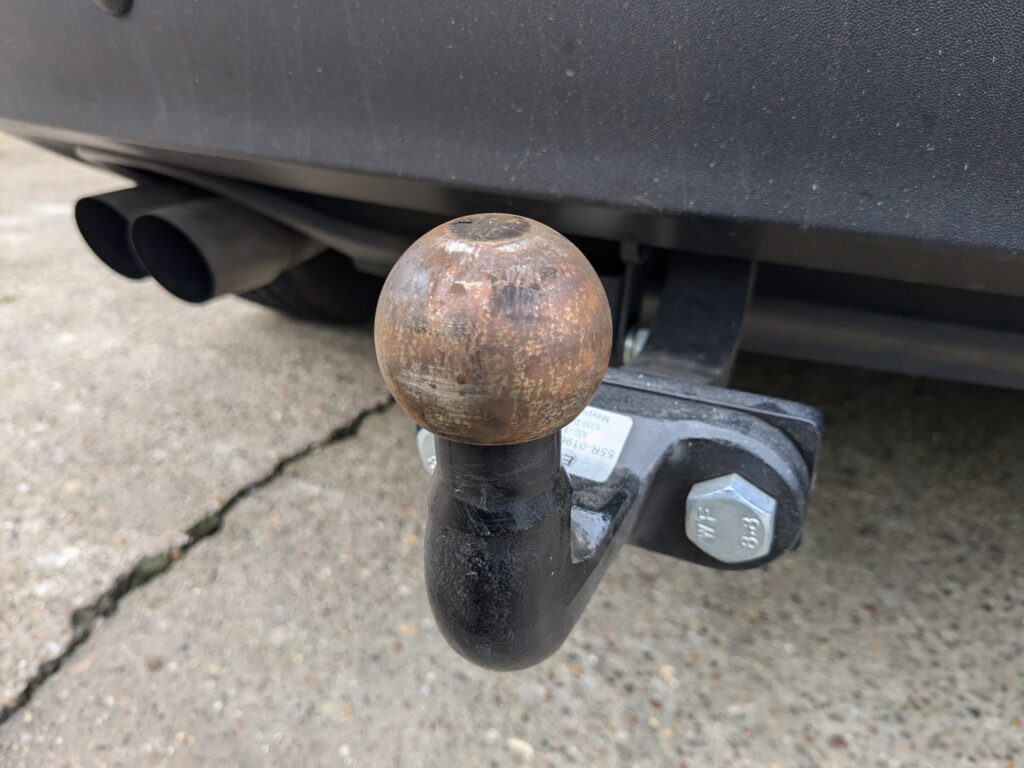 Remove the Paint from Your Towball