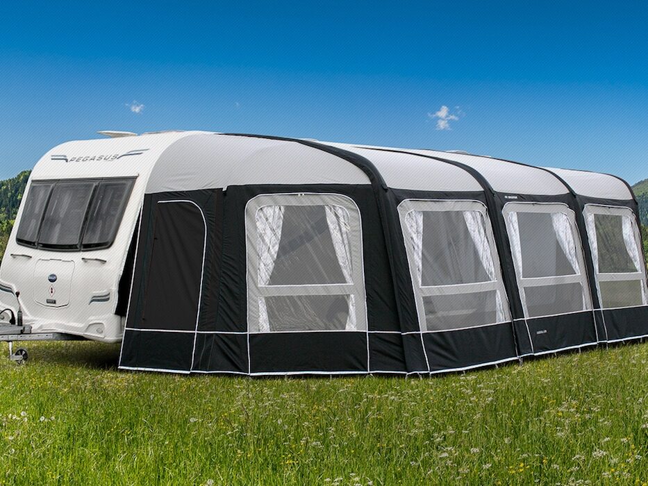 Caravan full awning