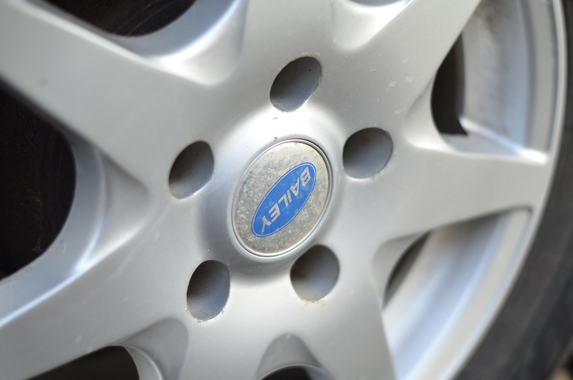 Tightening and Torquing Caravan Wheels